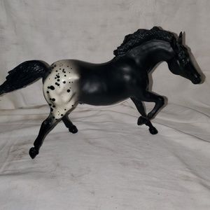 Breyer vintage running stallion
